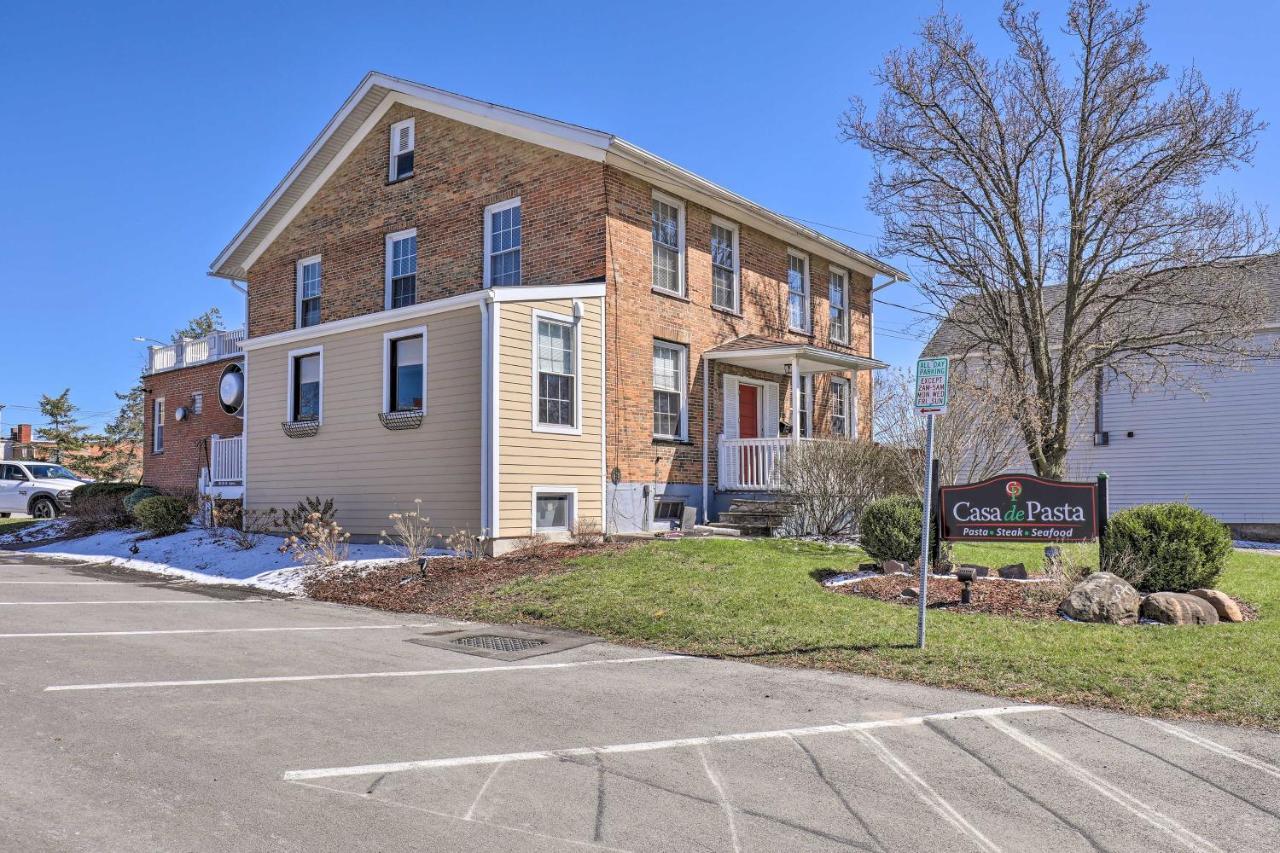 Downtown Canandaigua Apt 1 Mi To Lake And Pier! المظهر الخارجي الصورة